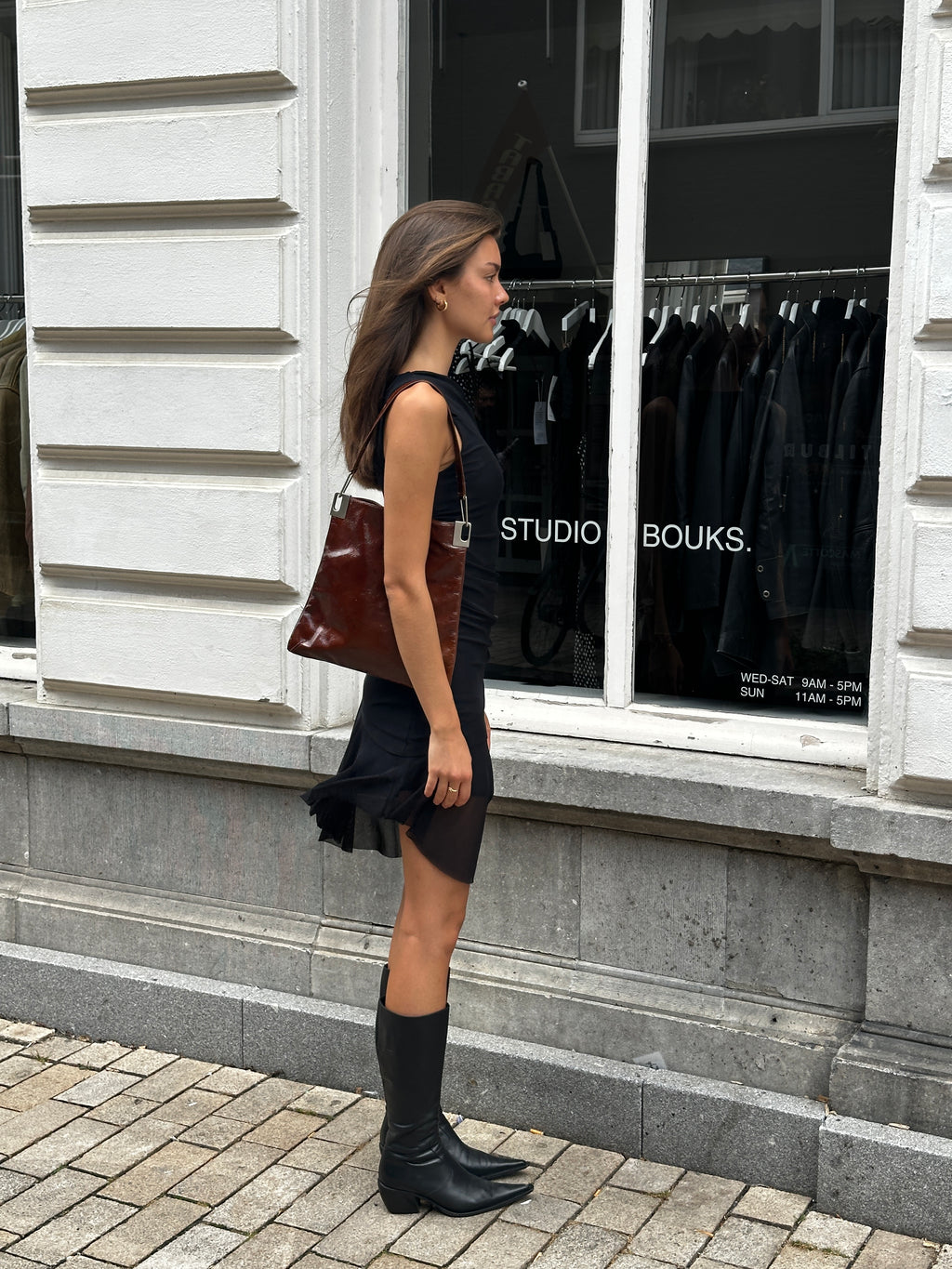BROWN LEATHER BAG