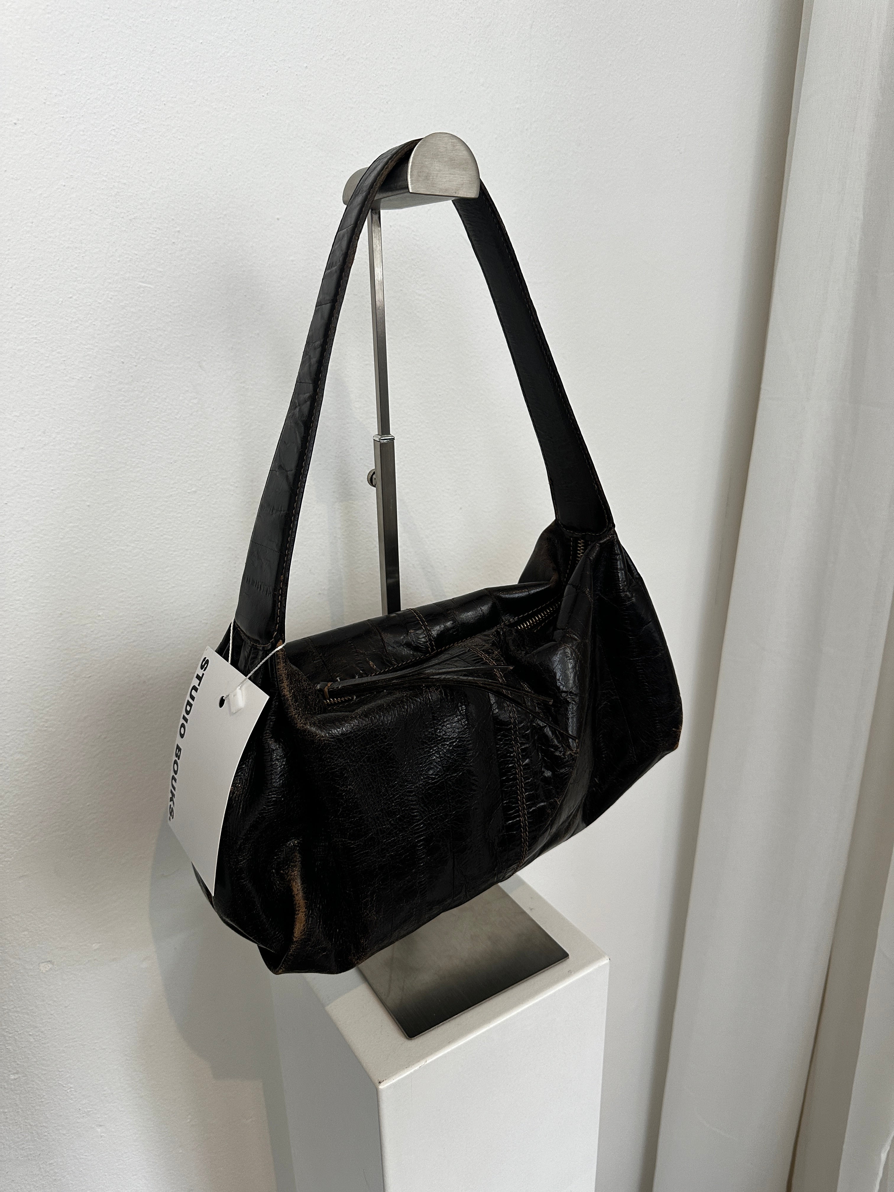 FADED LEATHER BAG