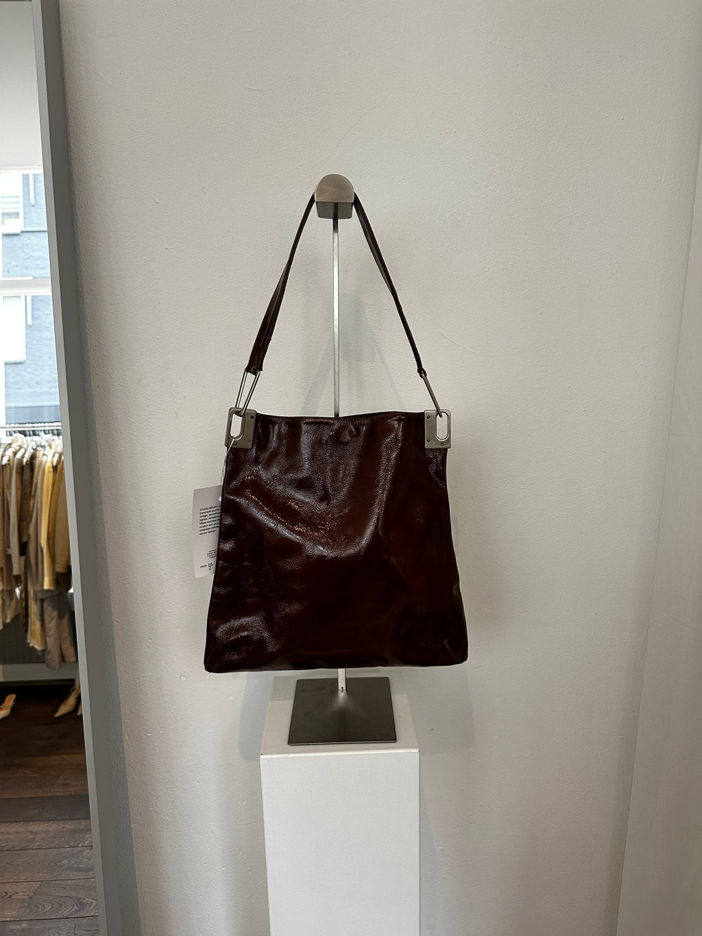 BROWN LEATHER BAG