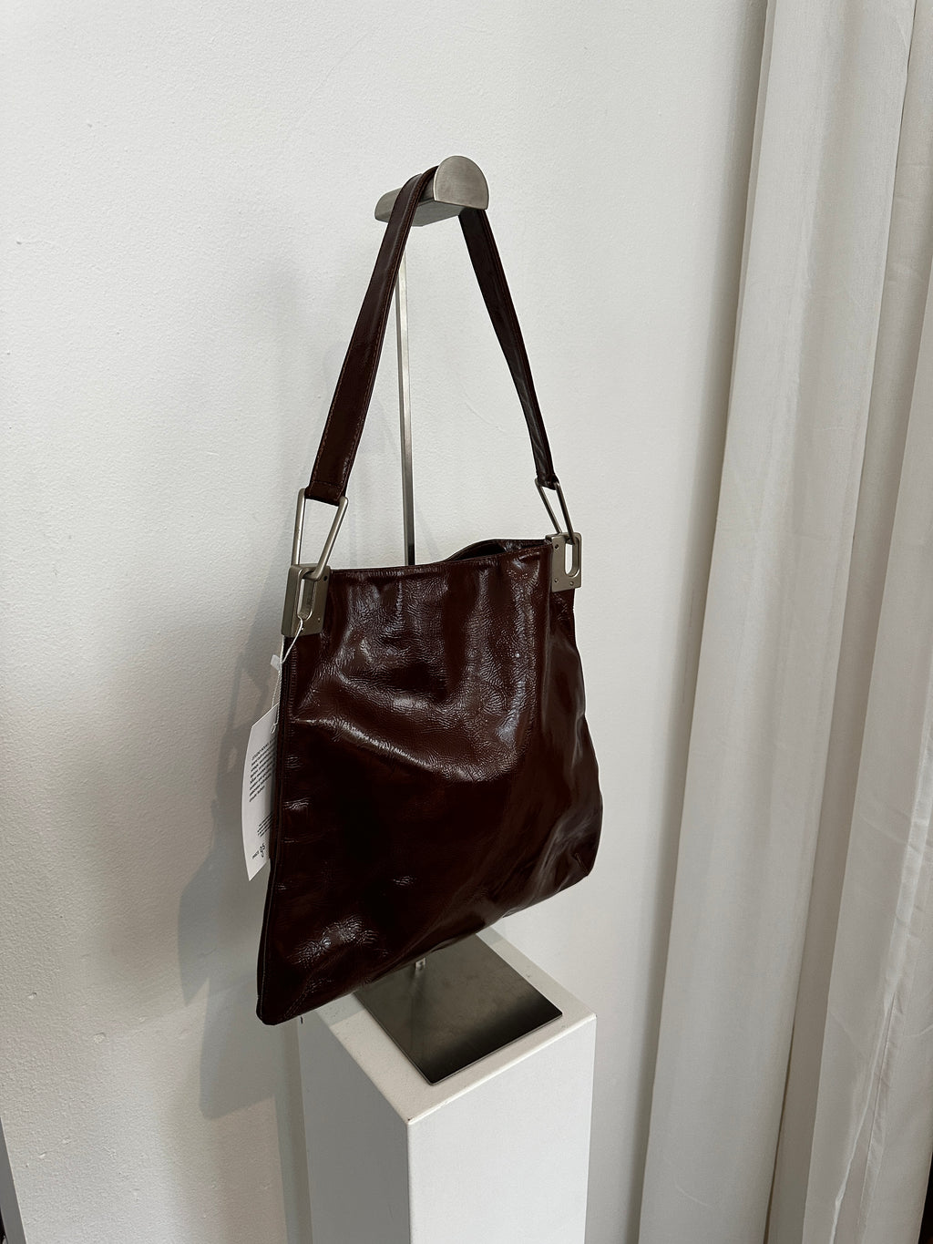 BROWN LEATHER BAG