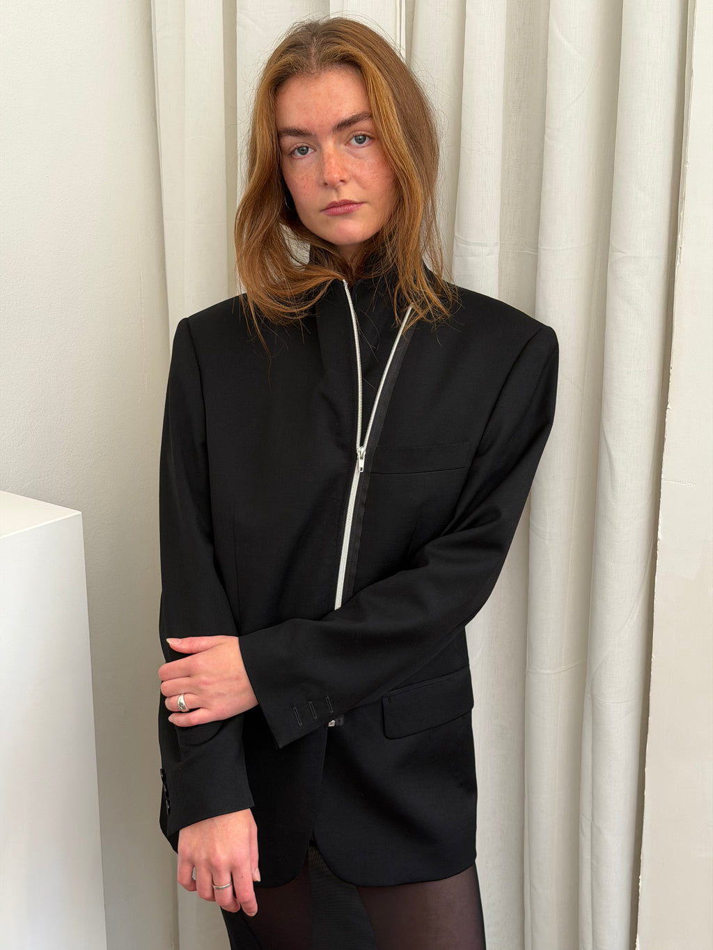 ZIPPER BLAZER