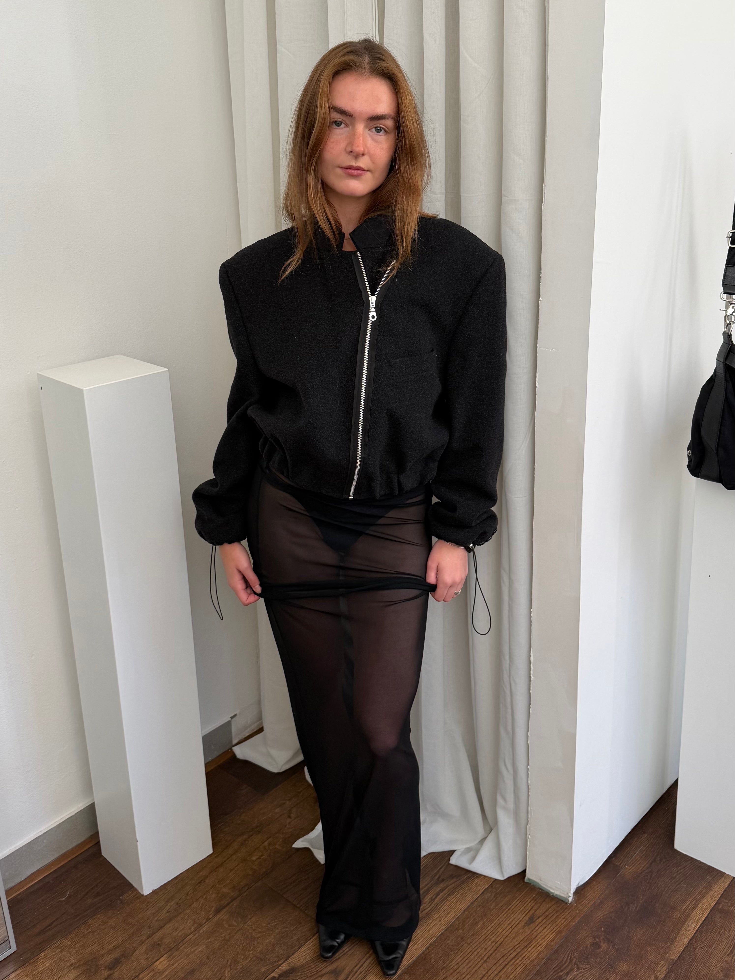 CROPPED ZIPPER BLAZER
